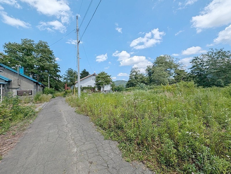 まとめ売り　三笠 桜と菜の花より目立つ赤いFX❤️ 今年の桜写真は族カフェ