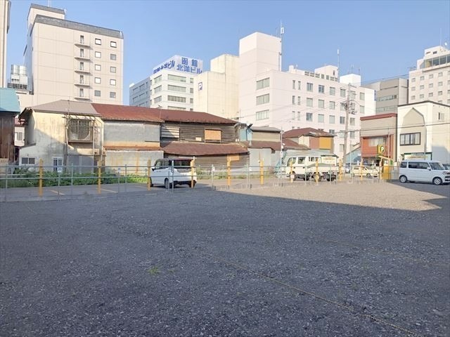 賃貸物件詳細 若松町8番月極駐車場 函館駅近く 大原学園裏 縦列2台