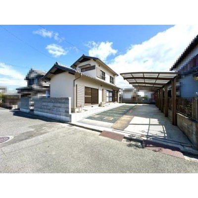三重県津市の一戸建て | 1749万円 | 237.96m² | 駐車: あり | Akiyama house finder