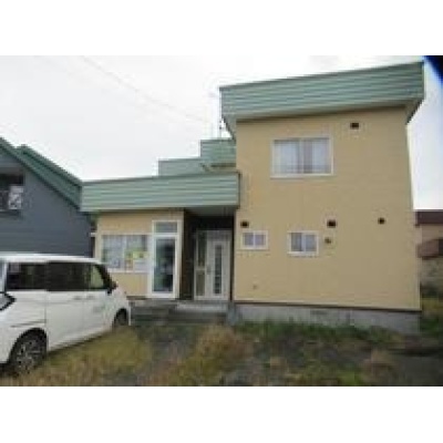 北海道岩見沢市の一戸建て | 450万円 | 223.5m² | 駐車: あり | Akiyama house finder