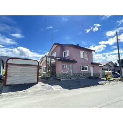 北海道美唄市の一戸建て | 200万円 | 413.22m² | 駐車: あり | Akiyama house finder