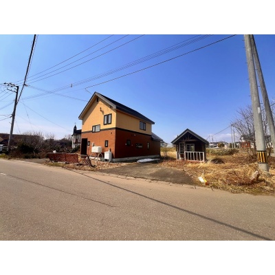 北海道美唄市の一戸建て | 630万円 | 523.09m² | 駐車: あり | Akiyama house finder