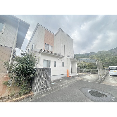 長崎県北松浦郡佐々町の一戸建て | 1980万円 | 276.51m² | 駐車: あり | Akiyama house finder