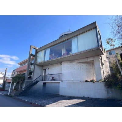 大分県大分市の一戸建て | 7800万円 | 277.58m² | 駐車: あり | Akiyama house finder