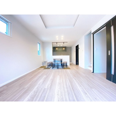 北海道北広島市の一戸建て | 4080万円 | 165.42m² | 駐車: あり | Akiyama house finder