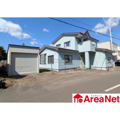 北海道苫小牧市の一戸建て | 1100万円 | 194.03m² | 駐車: あり | Akiyama house finder