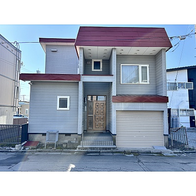 北海道函館市の一戸建て | 1400万円 | 289.09m² | 駐車: あり | Akiyama house finder