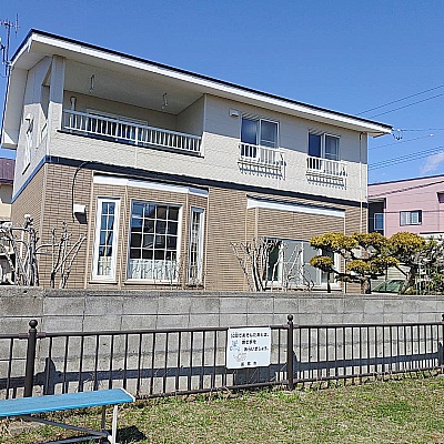 北海道函館市の一戸建て | 930万円 | 199.08m² | 駐車: あり | Akiyama house finder