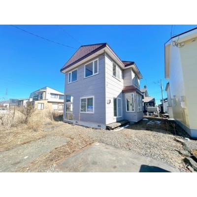 北海道苫小牧市の一戸建て | 1499万円 | 201.78m² | 駐車: あり | Akiyama house finder