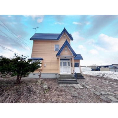 北海道雨竜郡妹背牛町の一戸建て | 1049万円 | 660.92m² | 駐車: あり | Akiyama house finder