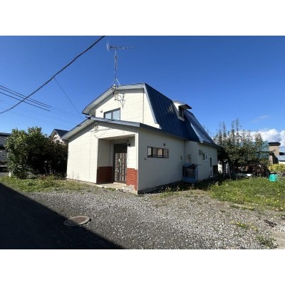 北海道空知郡上富良野町の一戸建て | 980万円 | 357.06m² | 駐車: あり | Akiyama house finder