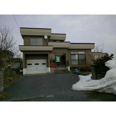 北海道滝川市の一戸建て | 380万円 | 300.86m² | 駐車: あり(無料) | Akiyama house finder