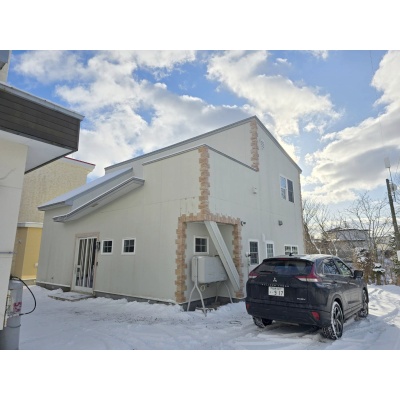 北海道根室市の一戸建て | 2400万円 | 355.09m² | 駐車: あり | Akiyama house finder