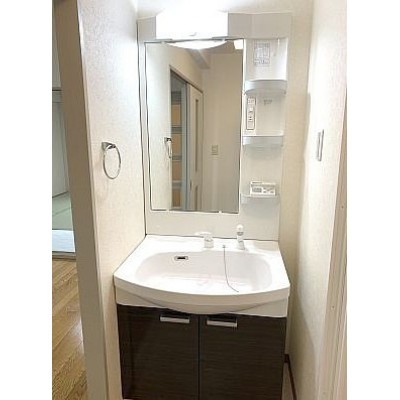シャワー付き洗面台