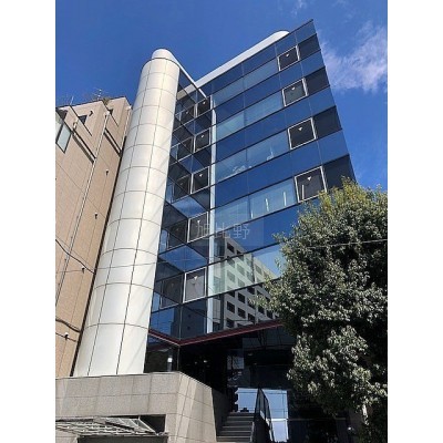 ロイヤーパークビル