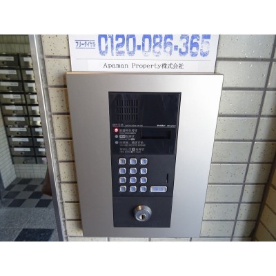 オートロック完備