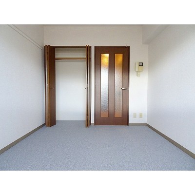 洋室約6.7帖