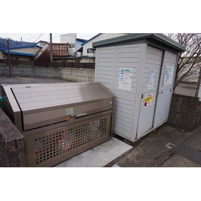 敷地内ごみ捨て場