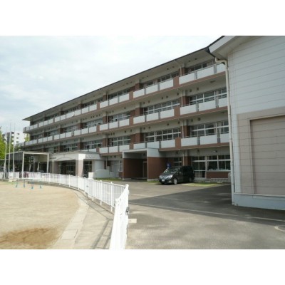 上杉山通小学校★