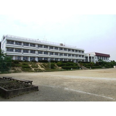 利府第二小学校