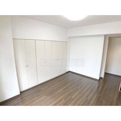 洋室6.6帖