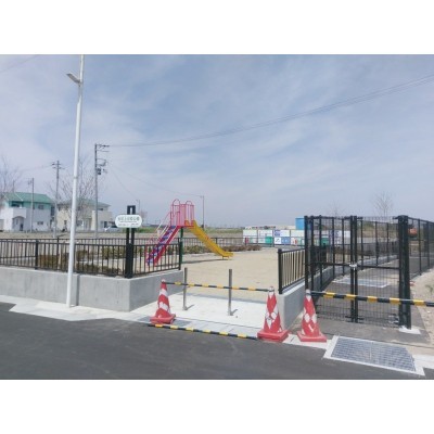 新設の公園♪お家にいてもお子様の声が聞こえるって安心ですよ!