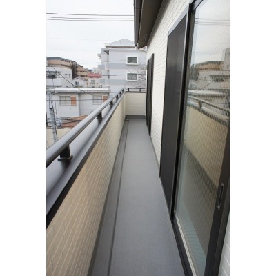 南向きのワイドバルコニー