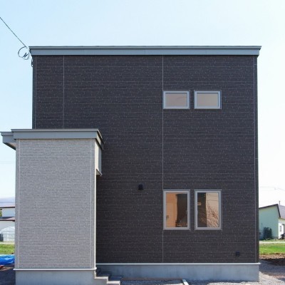 シンプルにまとまった外観