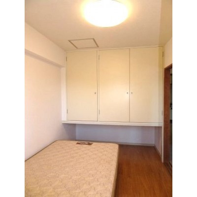 寝室の収納