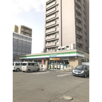 コンビニ ファミリーマート