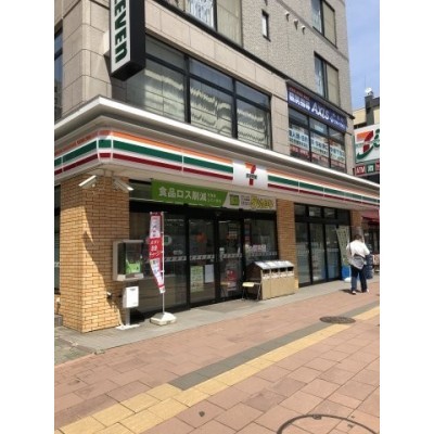 コンビニ 徒歩1分