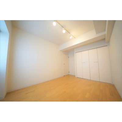 洋室5.7帖