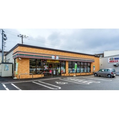 コンビニ:セブンイレブン札幌真駒内幸町店:709m
