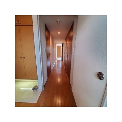 居室前側の廊下