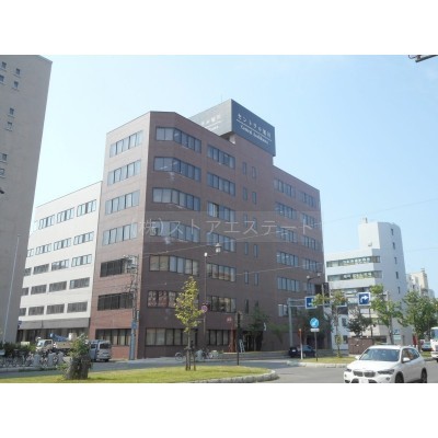 近隣銀行あります♪
