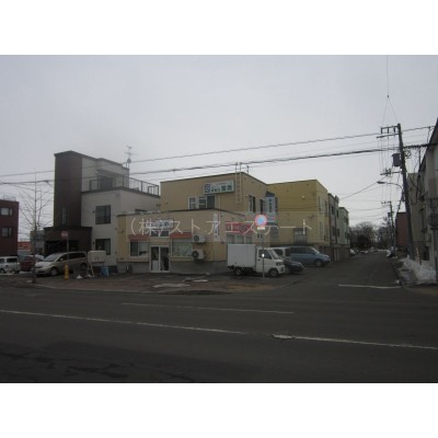 駐車場11台