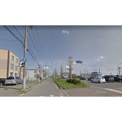 バス停から徒歩2分♪