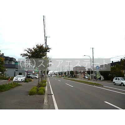 丘珠空港通沿いで視認性あり♪