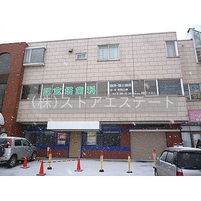 バス停停留所から徒歩5分♪