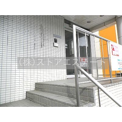 3階建の大型1棟貸し物件♪