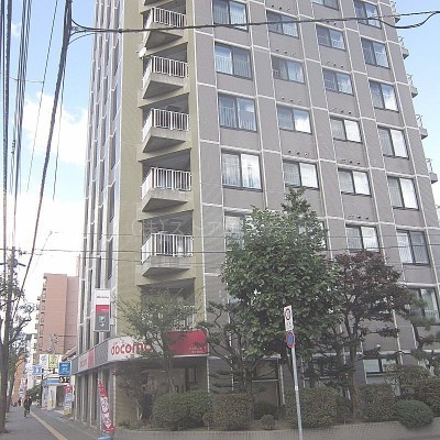 角地で視認性あります♪