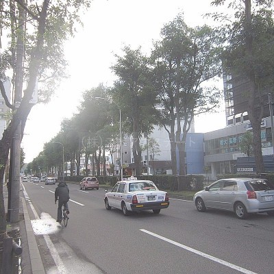 郵便局まで徒歩5分♪