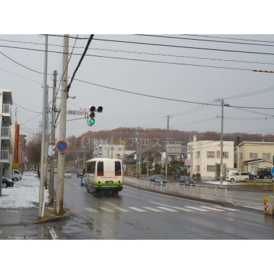 共用駐車場は無料です♪