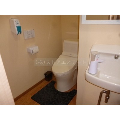 洋式トイレです♪