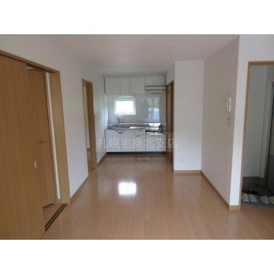 窓側から見たお部屋です