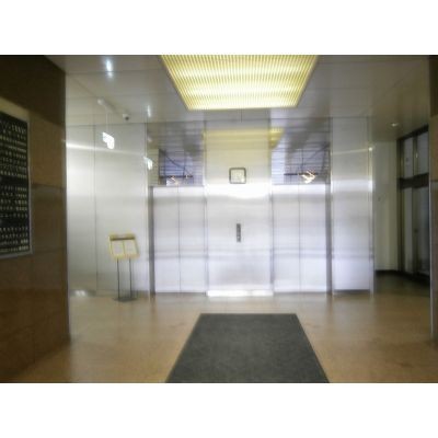 EVホール