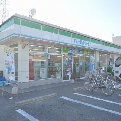 ATMも利用でき便利なコンビニまで徒歩圏内☆