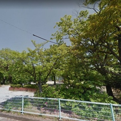 閑静な住宅街に緑が映える公園☆