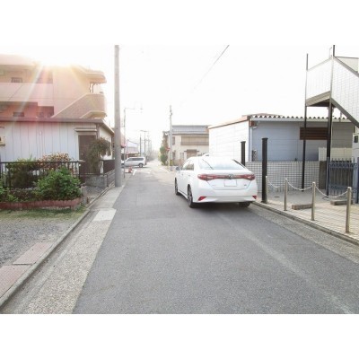 車通りが少なく見通しの良い前面道路♪