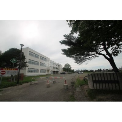 江別市立中央小学校まで1316m